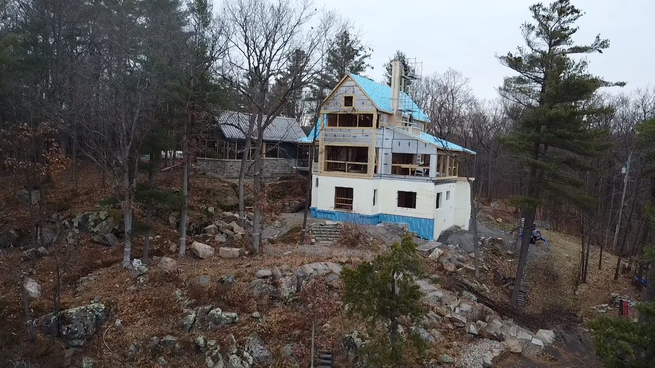 Custom home build on a wooded, rocky lot in the Ottawa Valley